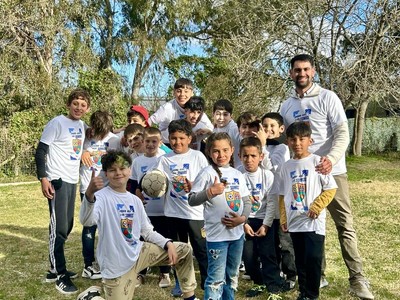 Destacado reconocimiento a maestro del Club de Niños "Los ...